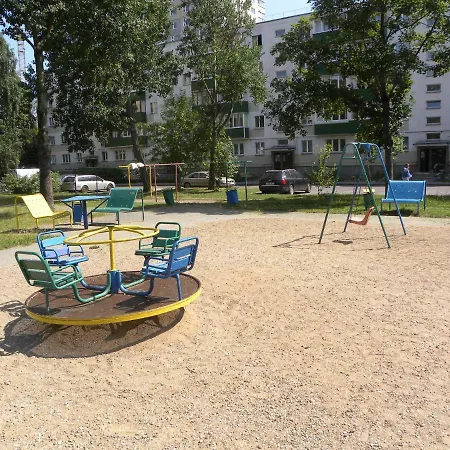 Апартаменти On Auezava Мінськ